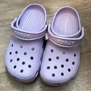 Crocs Classic Clog in Lavender. Brand New